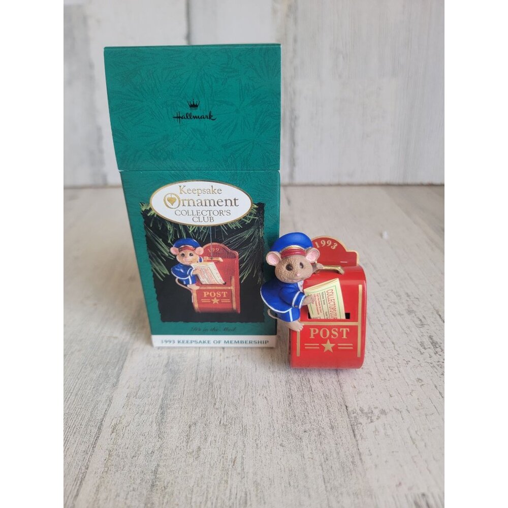 Hallmark vintage it's in the mail 1993 ornament Xmas mailman